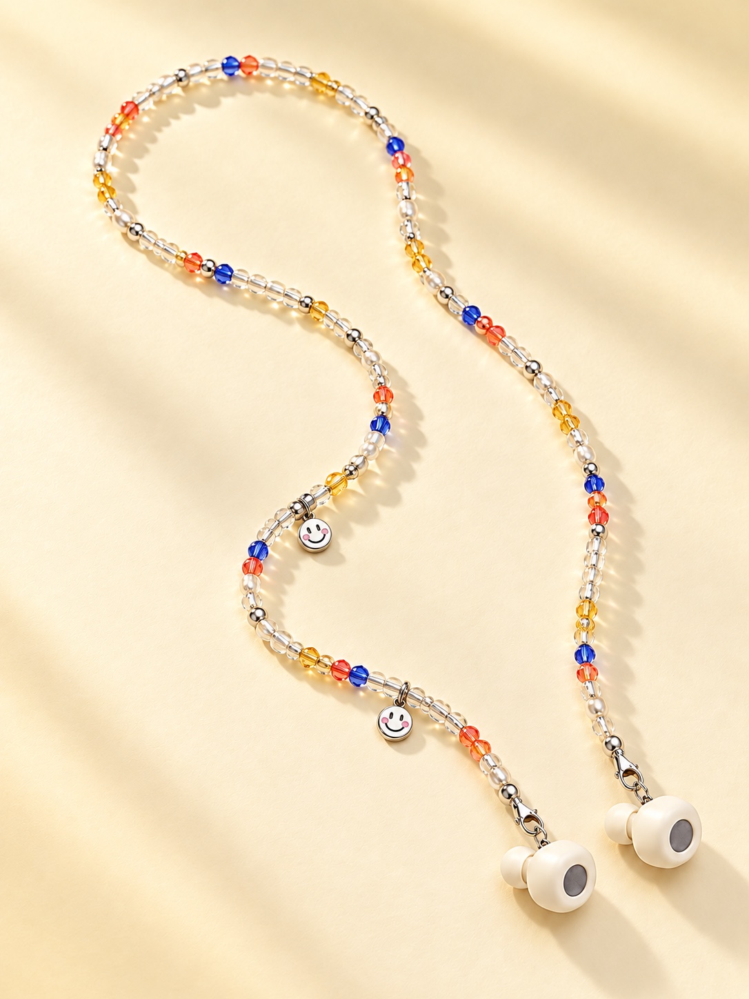 Confetti necklace design concept