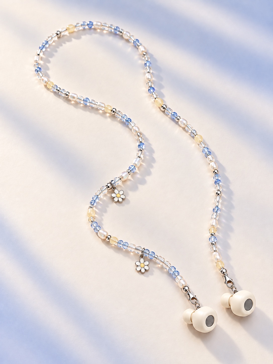 Daydream necklace design concept