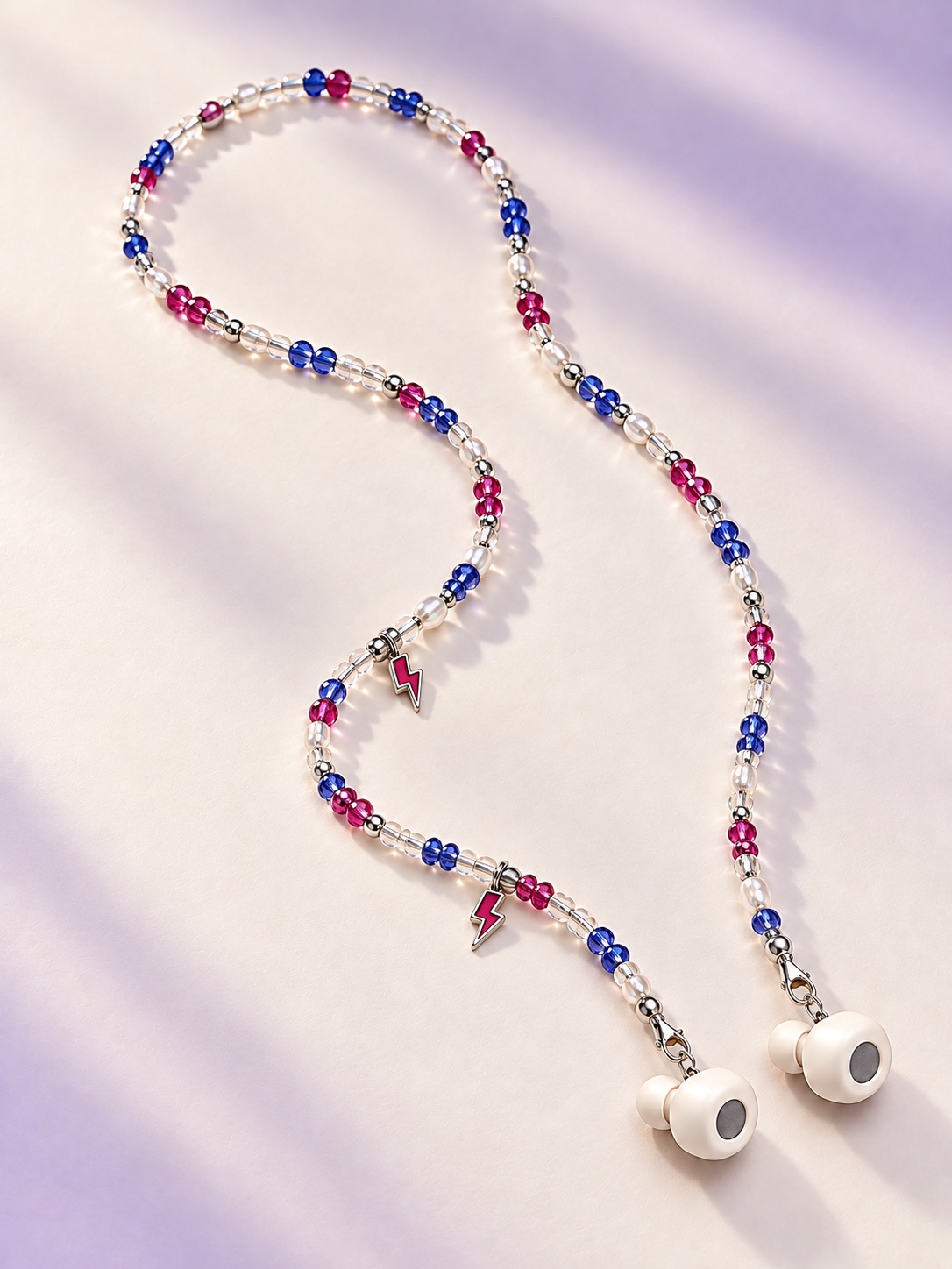 Supernova necklace design concept